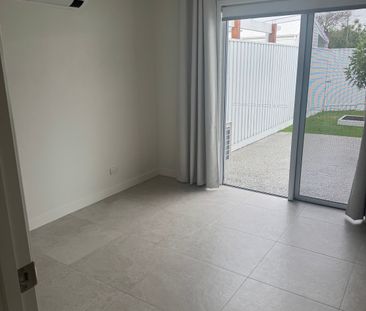 Coolangatta - Photo 3