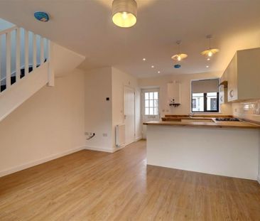 1 BED Terraced House To rent - Photo 6