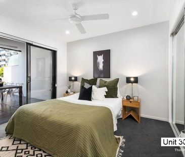 Luxury Living in the Heart of Nundah Village - Photo 6