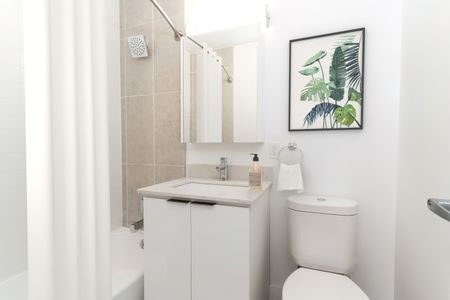 For Lease - 49 Glen Elm Avenue Unit# 210, Toronto, Ontario - Photo 2