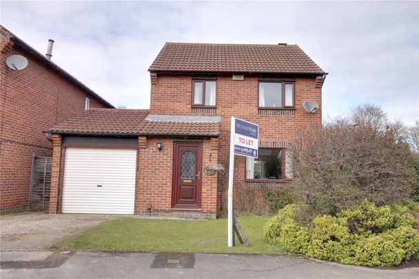 3 bedroom detached house to rent - Photo 1