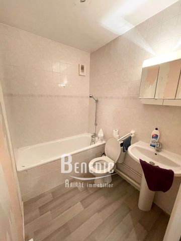 Location Appartement 1 pièce 27m² - Photo 3