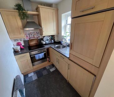 2 bedroom apartment to rent - Photo 2