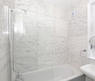 3 bedroom maisonette to rent - Photo 3