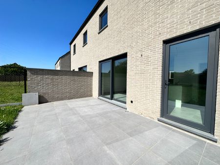 RUSTIG GELEGEN ENERGIE ZUINIGE NIEUWBOUW WONING (3 slpka) - Photo 4