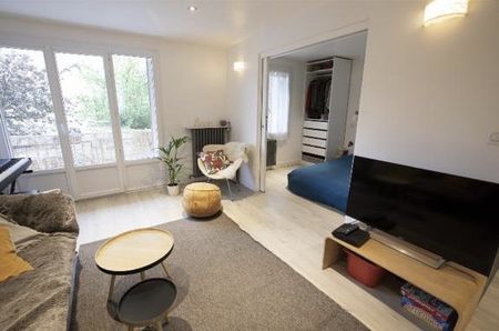 Location Appartement 4 pièces 66m² ANNECY 74000 - Photo 2