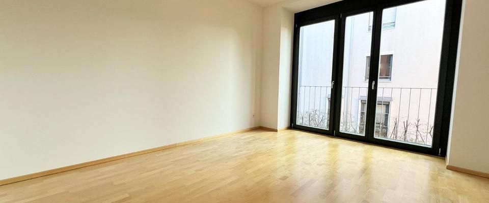 Zeit für das Wesentliche: Sonnige Loft-Wohnung mit gehobener Ausstattung in zentraler, ruhiger Innenhoflage! Kurze Wege zu Deinen Zielen! - Foto 1