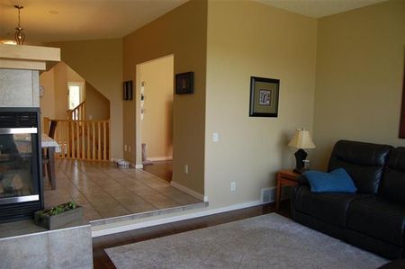 3 Bed + Bonus Home In The Family Friendly Community Of Summerside - Photo 4