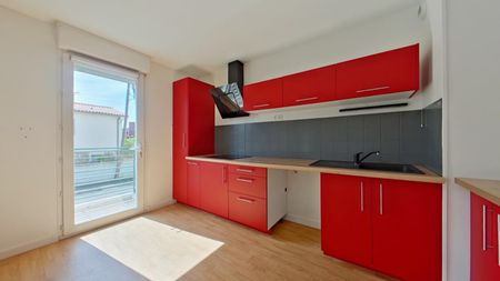 Location Appartement 2 pièces 57m² POITIERS 86000 - Photo 2