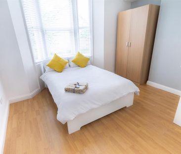 6 bedroom maisonette to rent - Photo 5