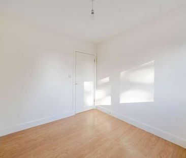 Summers Lane, North Finchley, N12 - Photo 6