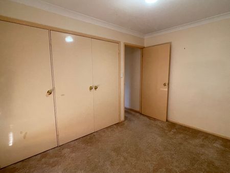 Tidy 2 bedroom Duplex South - Photo 2