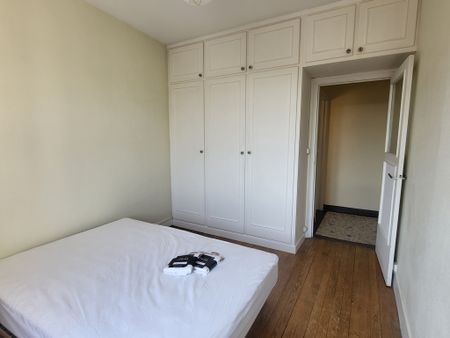 APPARTEMENT T3 - CENTRE VILLE - Photo 2