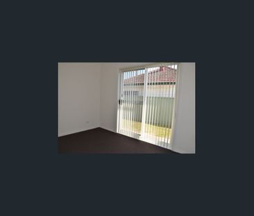 Peaceful & Spacious Villa in Boutique Complex of Two - Photo 6