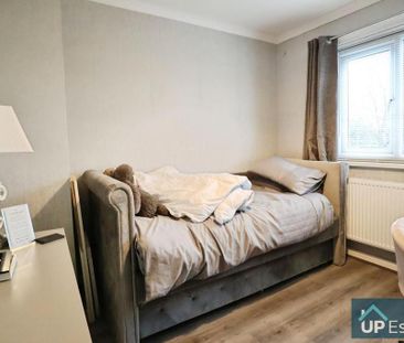 3 bedroom terraced house to rent - Photo 6