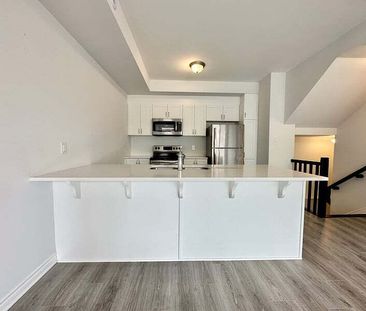 643 Makwa Pvt, Carson Grove - Carson Meadows, Ottawa, ON - Photo 3