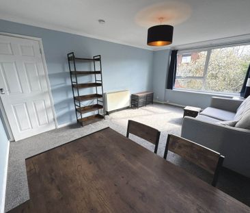 Price £1,300 pcm - Available Now - Furnished - Photo 4