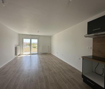 Location Appartement 3 pièces 63m² CHARTRES 28000 - Photo 1