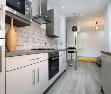 Balmoral Terrace, Heaton, NE6 - Photo 1