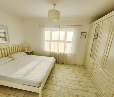 2 bedroom House To Let - Photo 2