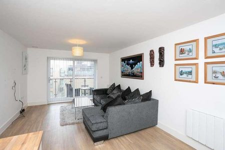 Evans House, Hp, Hemel Hempstead, HP3 - Photo 2