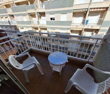 Ref.7401 2 Bedroom Apartment in Torrevieja - Photo 4