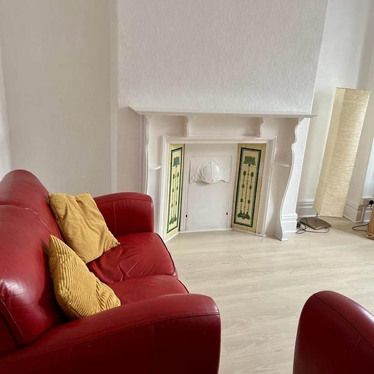 4 bedroom house to rent - Photo 1