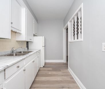 For Lease - 486 Holtby Avenue Unit# 3, Burlington, Ontario - Photo 6