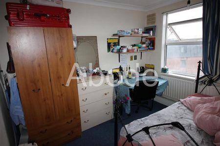3 bedroom house to rent - Photo 3