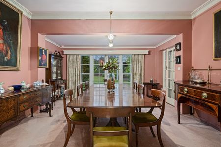 Discover A Timeless Manor House: A Perfect Blend Of Edwardian Charm And Potential - Photo 4