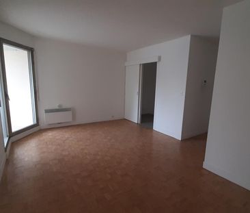 location Appartement F2 DE 40m² À PARIS - Photo 3