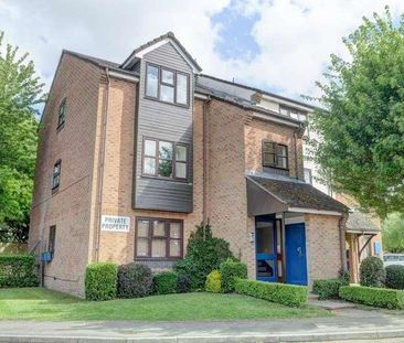 Bartholomew Tipping Way, Stokenchurch, Buckinghamshire, HP14 - Photo 6