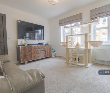 3 bedroom detached house to rent - Photo 4