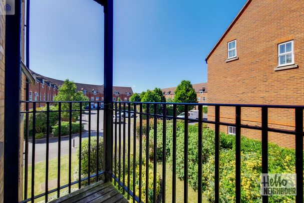 White Lodge Close - Photo 1