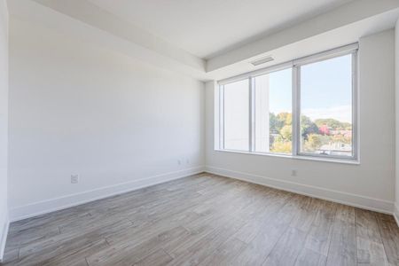 For Lease - 259 The Kingsway N/A Unit# 413, Toronto, Ontario - Photo 3