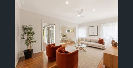 Unfurnished 3 bedroom Prime Location in Tarragindi’ s Premier Street - Photo 2