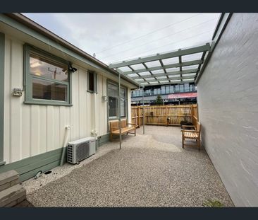 2/37 Bristol Road, Torquay, Vic 3228 - Photo 3