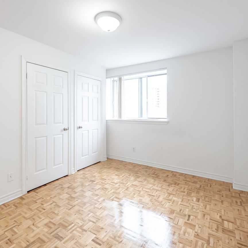 For Lease - 1407 Dupont Street Unit# 107, Toronto, Ontario - Photo 1