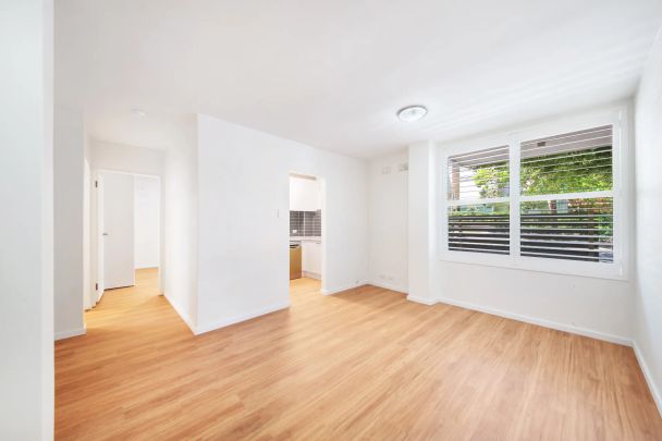 Stylish, Renovated Apartment in the Heart of Neutral Bay - Photo 1