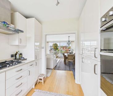 Dunstable House, Marlow, Buckinghamshire, SL7 - Photo 3