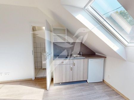 Pronájem bytu 1+kk 22 m2 - Fotografie 2