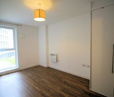 Guildford Road, Woking, Surrey, GU22 7PZ - Photo 5