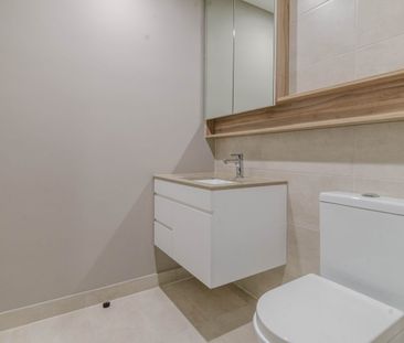 1 BEDROOM + STUDY - Photo 5