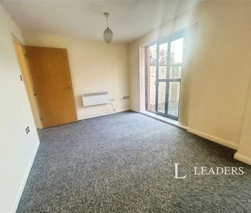 1 bedroom apartment to rent St. Georges Terrace, Cheltenham, Glouce... - Photo 3