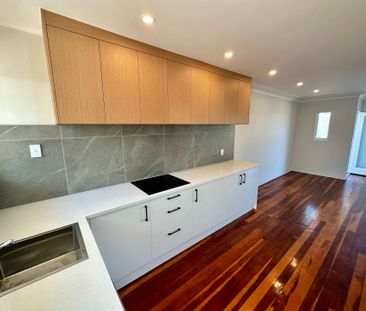 Three Bedroom Unit, New Windsor - Photo 5