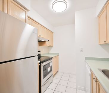 For Lease - 1 Pemberton Avenue Unit# 1606, Toronto, Ontario - Photo 4