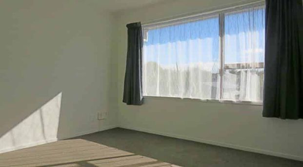 PRICE FURTHER REDUCED - PUKEKOHE - Photo 1