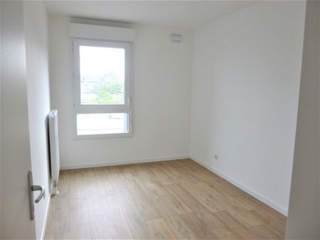 Location Appartement 3 pièces 63m² ROUEN 76000 - Photo 2