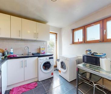 2 bedroom property to rent - Photo 6