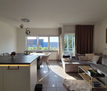 Appartement te huur in Sint-Niklaas met 2 slaapkamers - Photo 2